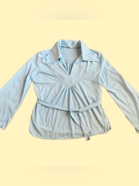 Genuine Vintage 1970’s Light Blue Bell Sleeved Top, Dagger Collar, Matching Belt